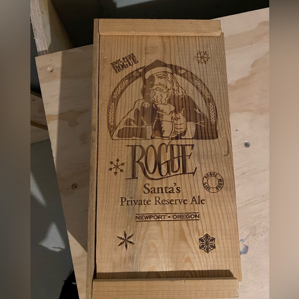 Rogue Christmas Ale box (no beer or glass)